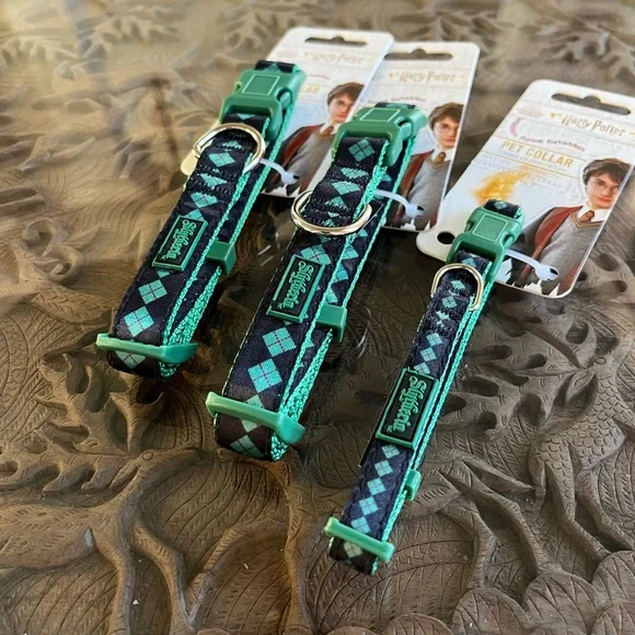 Slytherin Dog Collar - Size Small - Picture 4 of 4